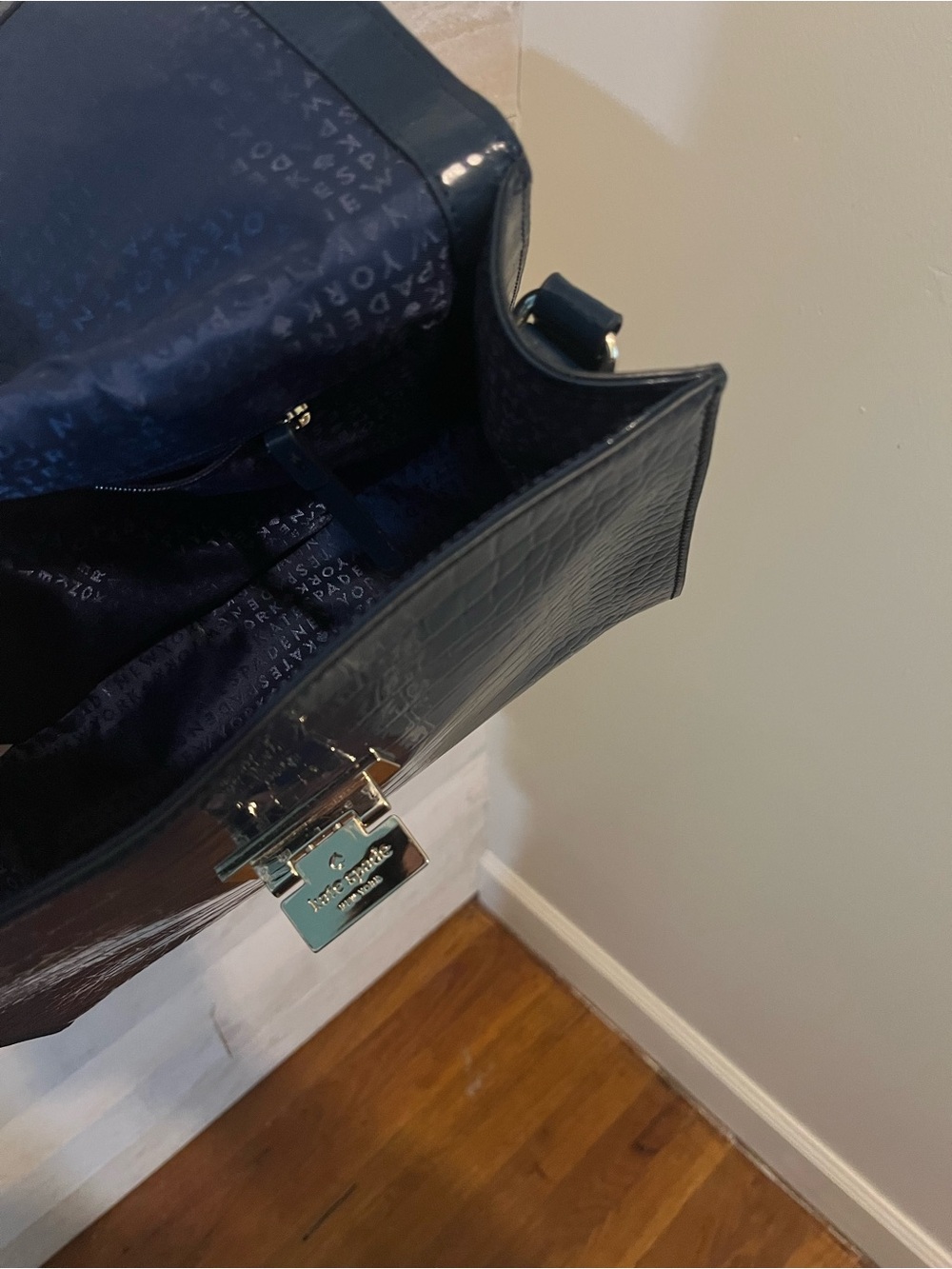 Kate Spade Knightsbridge Doris satchel navy blue patent croc embossed leather - Picture 13 of 14